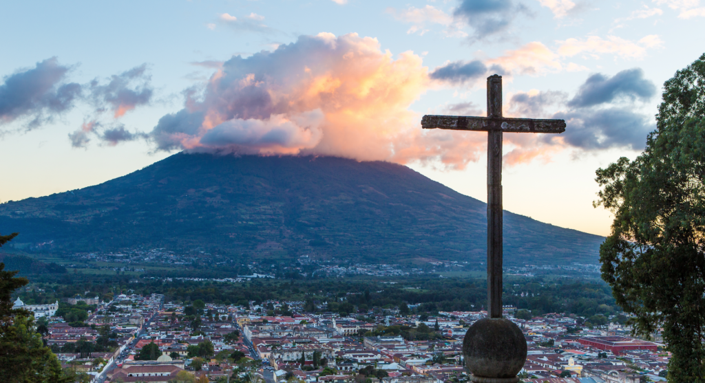 Antigua. Gwatemala. Wulkan Pacaya.