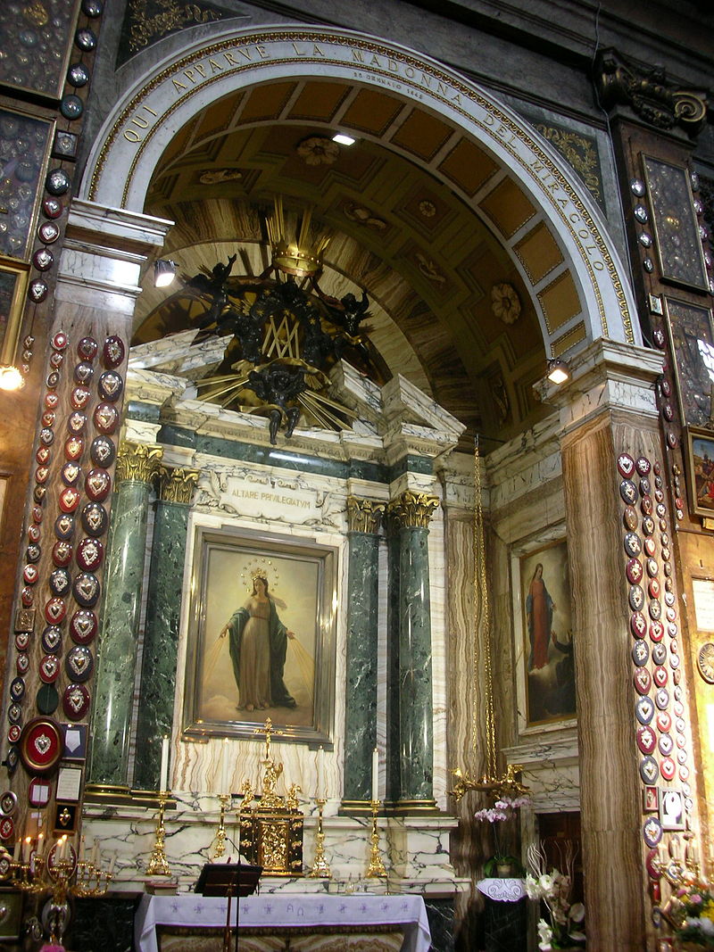 Bazylika św. Andrzeja delle Fratte w Rzymie. Kaplica Cudownej Madonny.