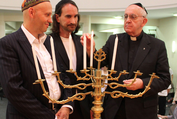 Bergoglio z rabinem w synagodze Buenos Aires